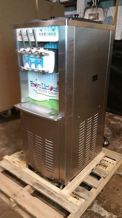 DONPER SOFT SERVE ICE CREAM & YOGURT MACHINE thumbnail 4