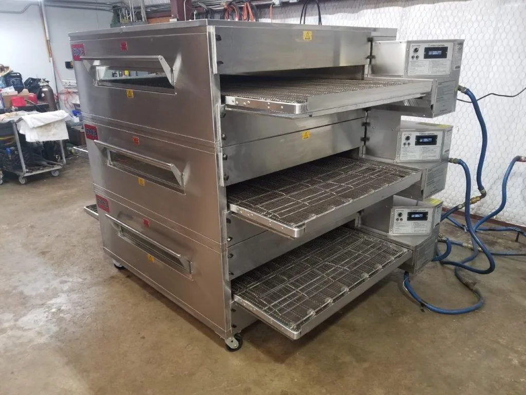 Edge 4460 Natural Gas Conveyor Pizza Ovens thumbnail 3