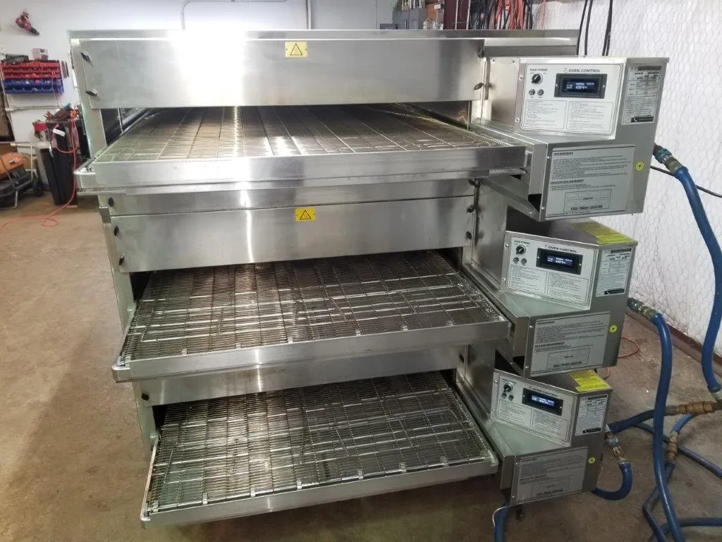 Edge 4460 Natural Gas Conveyor Pizza Ovens thumbnail 8