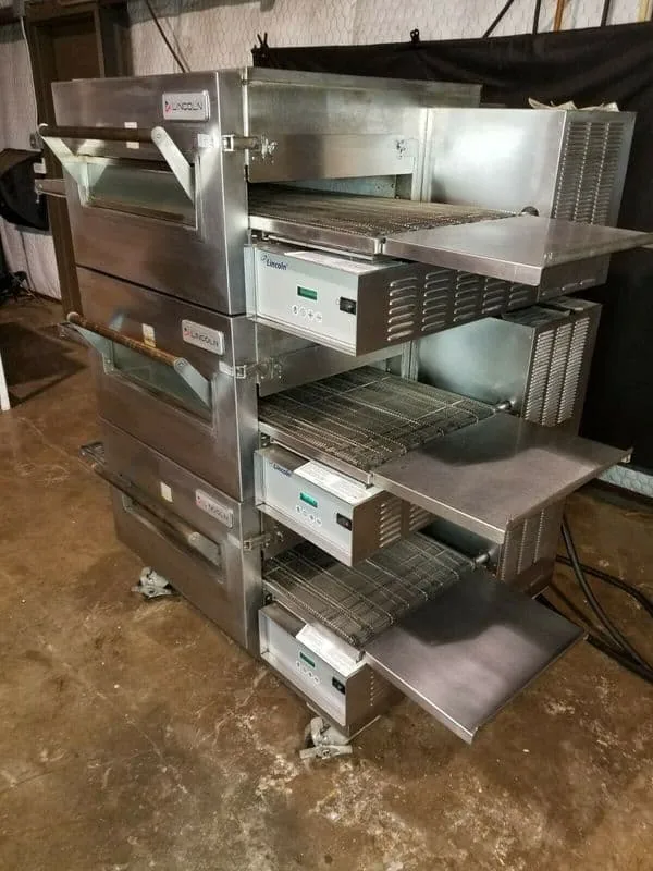 Lincoln Impinger 1100 Series Triple Stack Pizza Electric Conveyor Ovens thumbnail 3