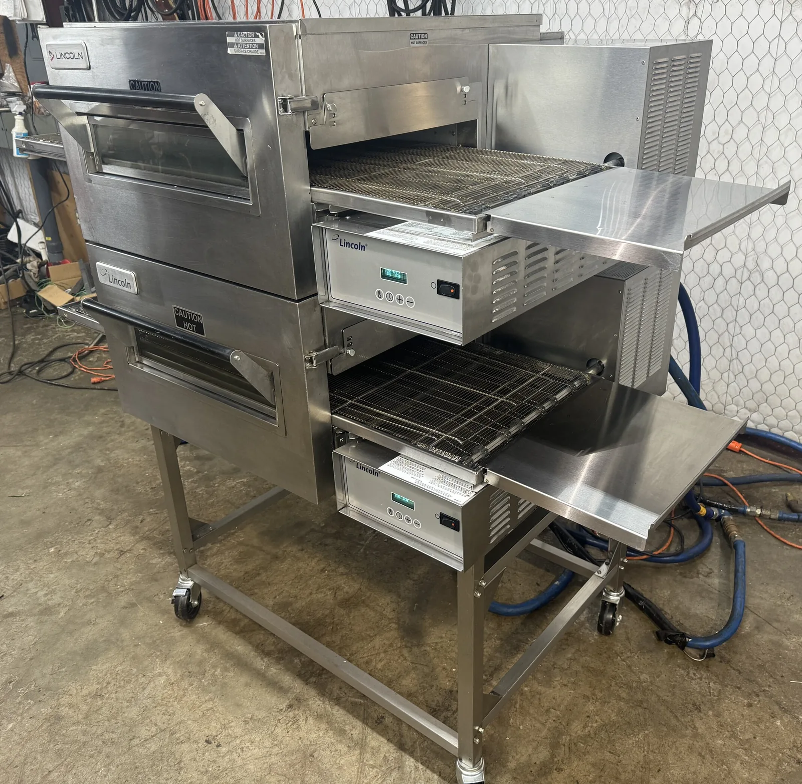 Lincoln Impinger 1116 Natural Gas Pizza Conveyor Oven thumbnail 4