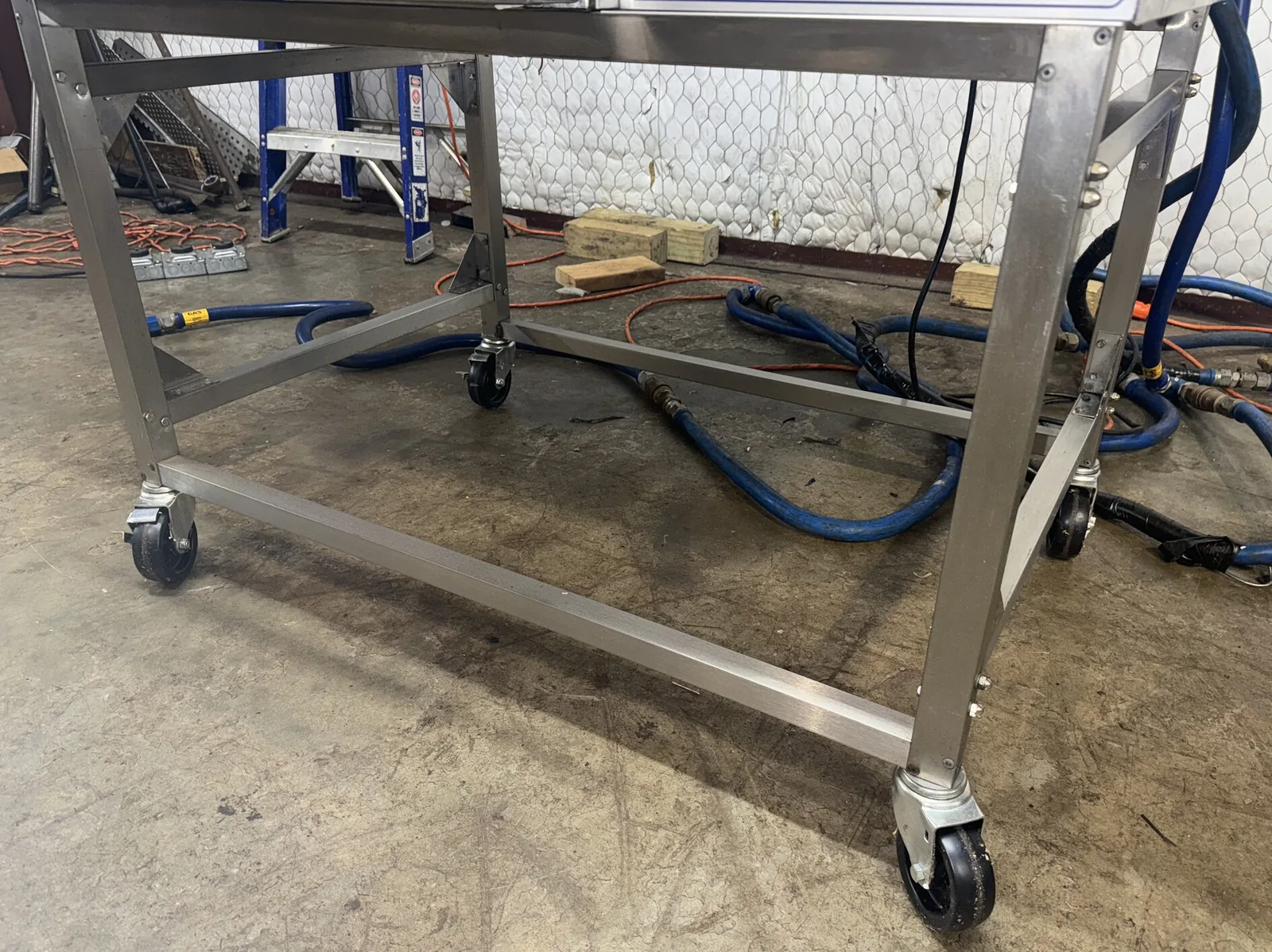 Lincoln Impinger 1116 Natural Gas Pizza Conveyor Oven thumbnail 8