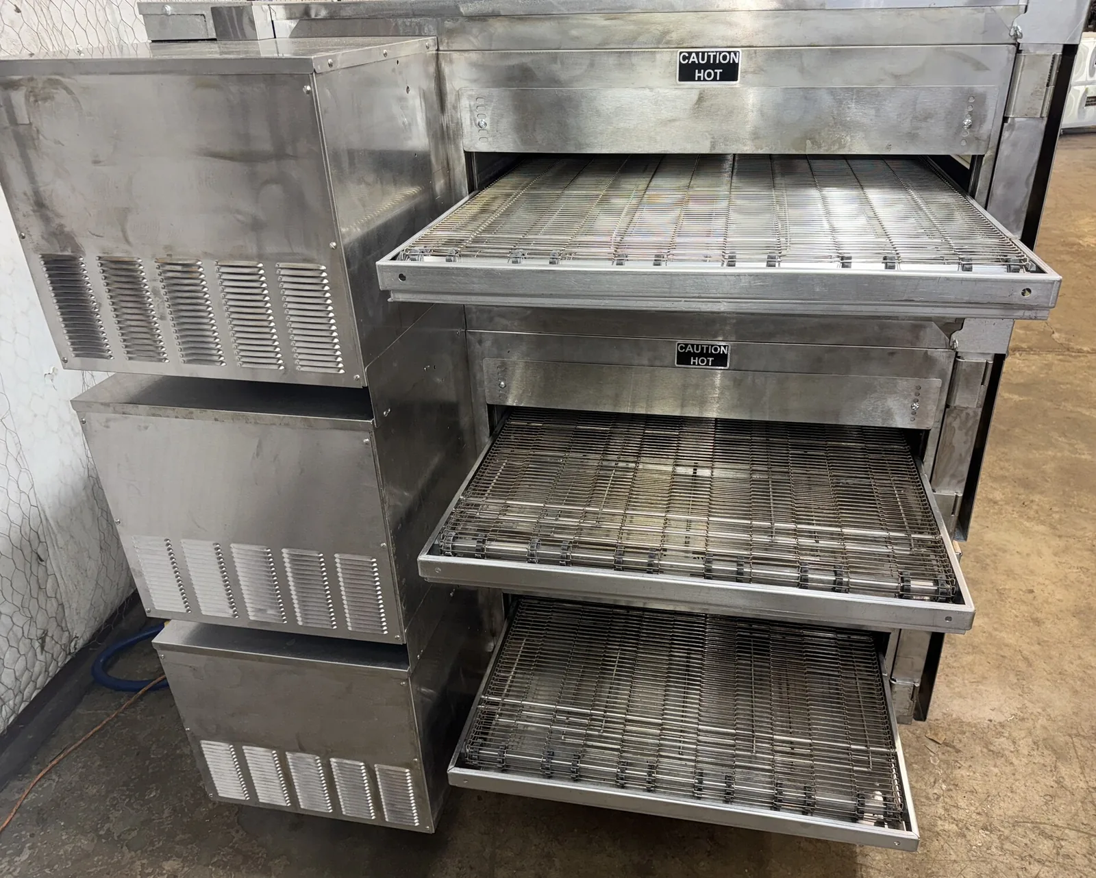 Lincoln Impinger 1600 Pizza Conveyor Ovens thumbnail 3