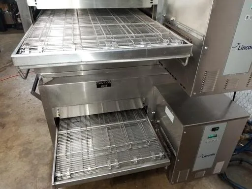 Lincoln Impinger 2440 Natural Gas Pizza Conveyor Ovens thumbnail 5