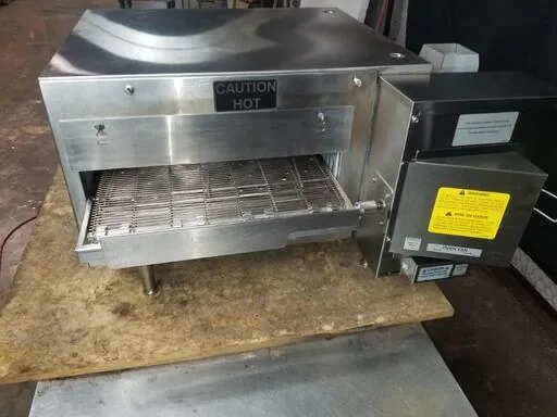 Lincoln Impinger 2502 Conveyor Pizza Oven thumbnail 5