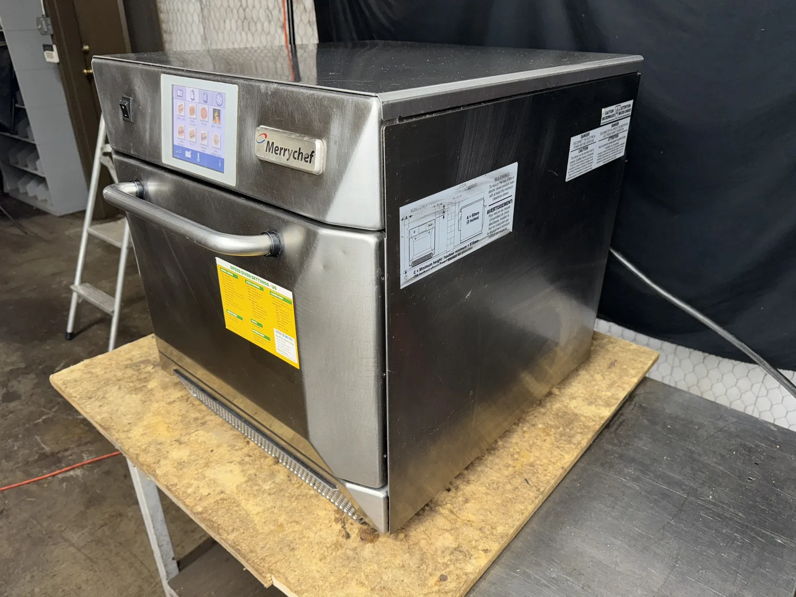 Merrychef Eikon e4s rapid Cook Oven thumbnail 2