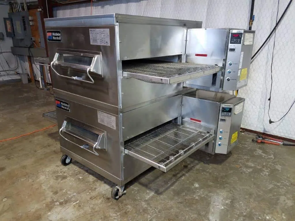 Middleby Marshall PS200 Nat. Gas Pizza Conveyor Oven thumbnail 2