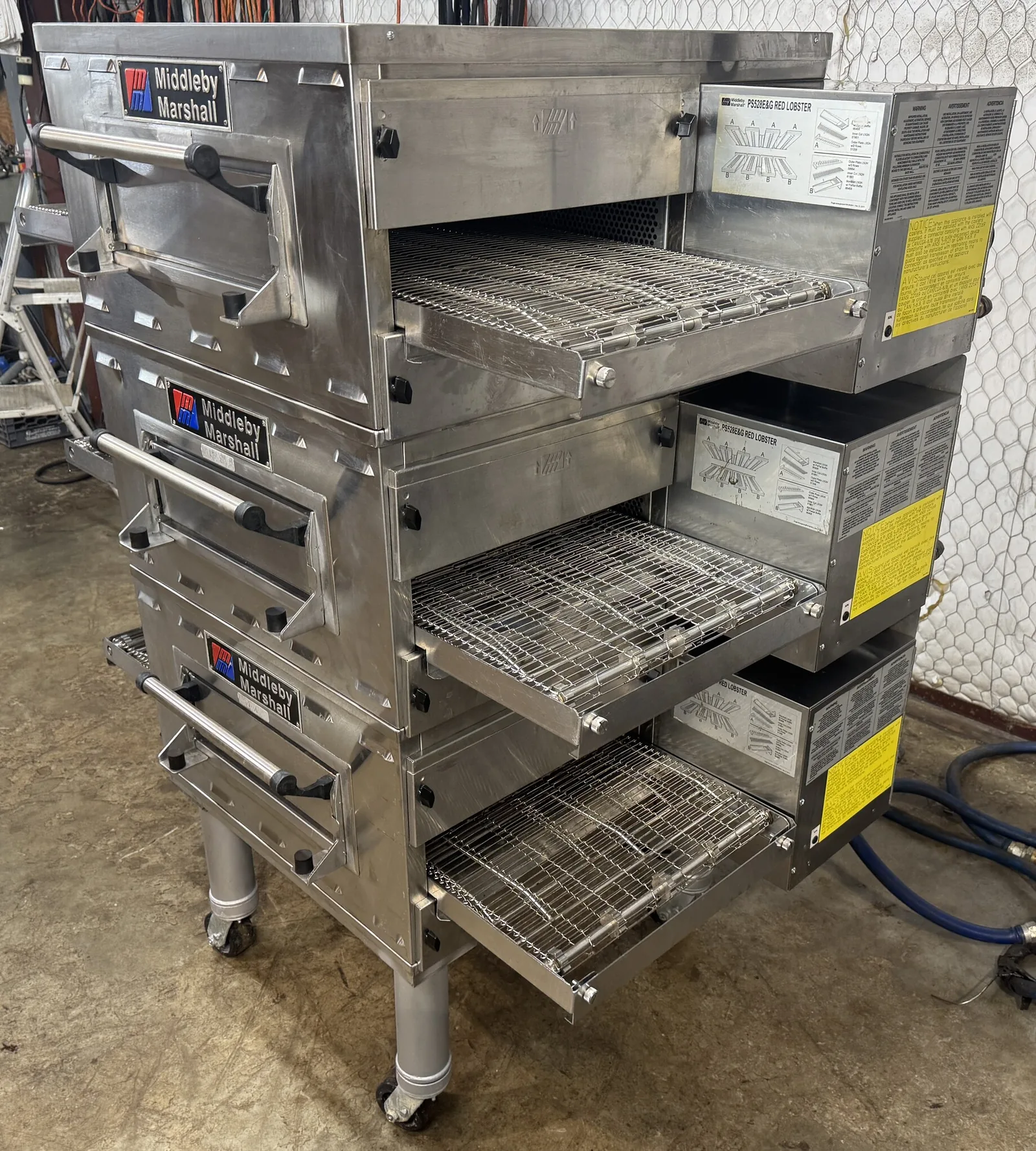 Middleby Marshall PS528g Natural Gas Conveyor Pizza Ovens thumbnail 3