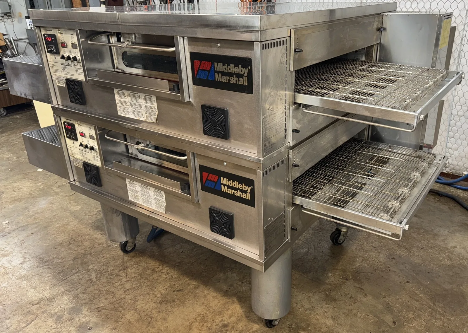 MIDDLEBY MARSHALL PS555 PIZZA CONVEYOR OVEN thumbnail 3