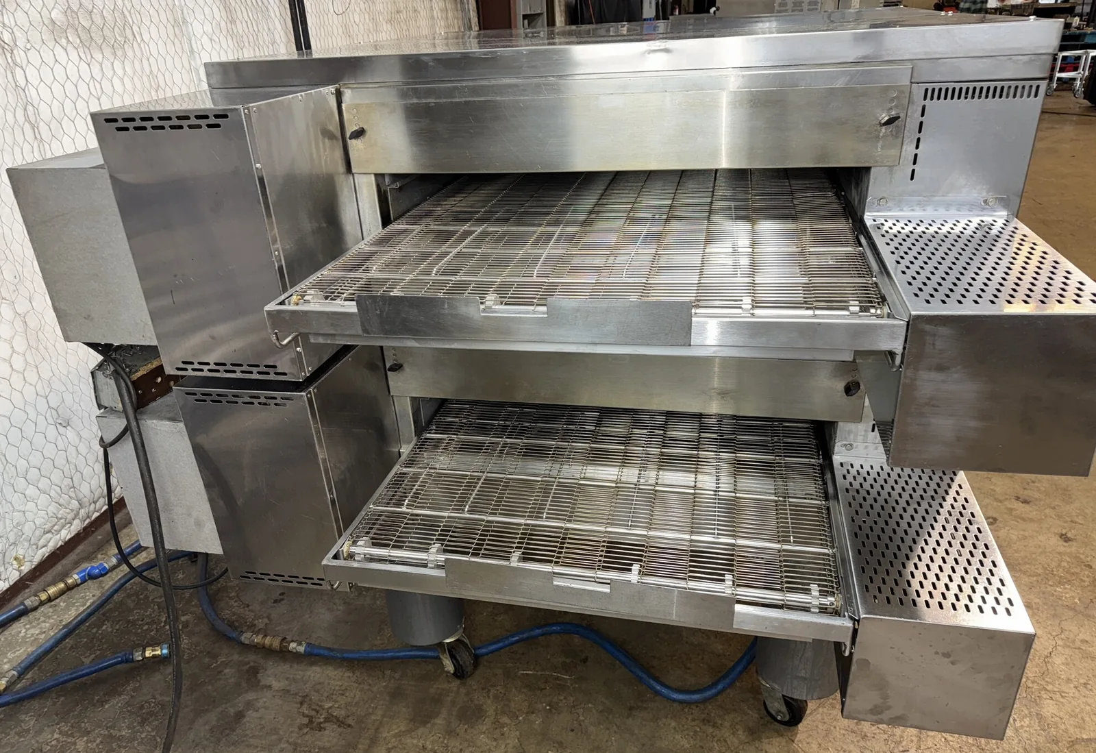 MIDDLEBY MARSHALL PS555 PIZZA CONVEYOR OVEN thumbnail 4