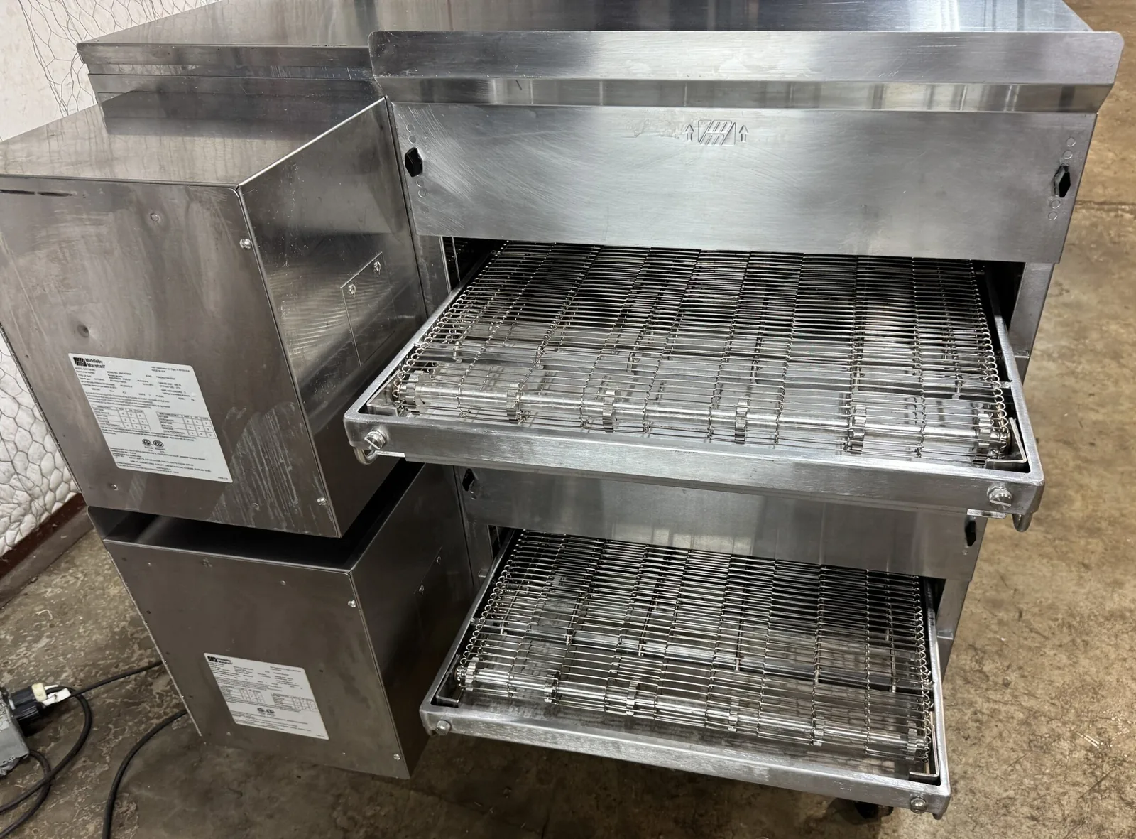 Middleby Marshall PS638g Wow! Nat. Gas Conveyor Pizza Ovens thumbnail 7