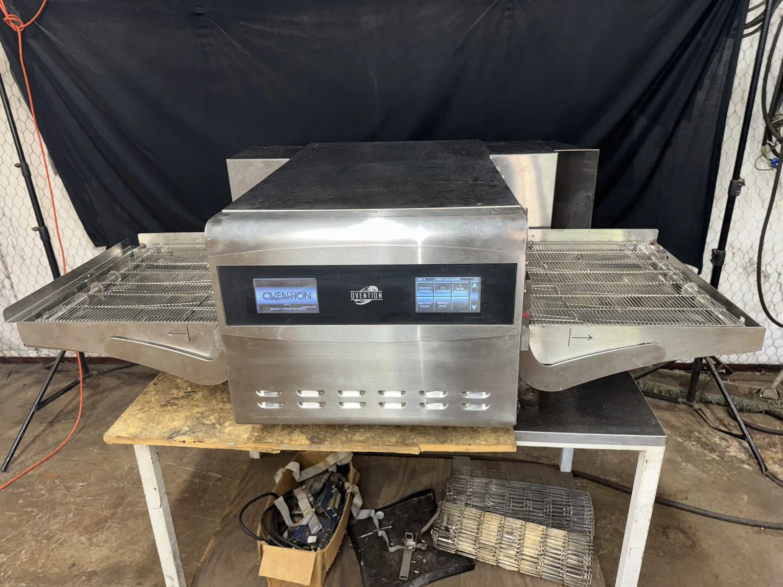 Ovention S2000  Electric Shuttle/Conveyor Pizza Ovens