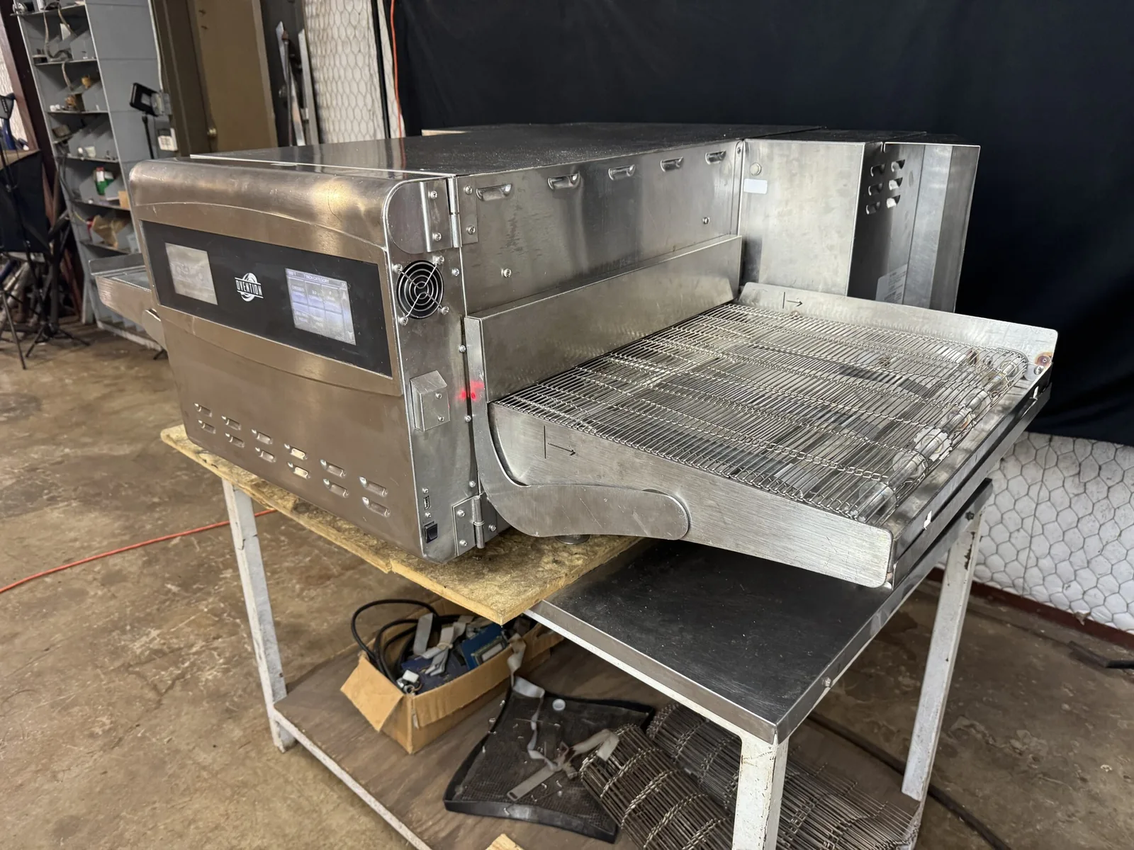 Ovention S2000  Electric Shuttle/Conveyor Pizza Ovens thumbnail 2