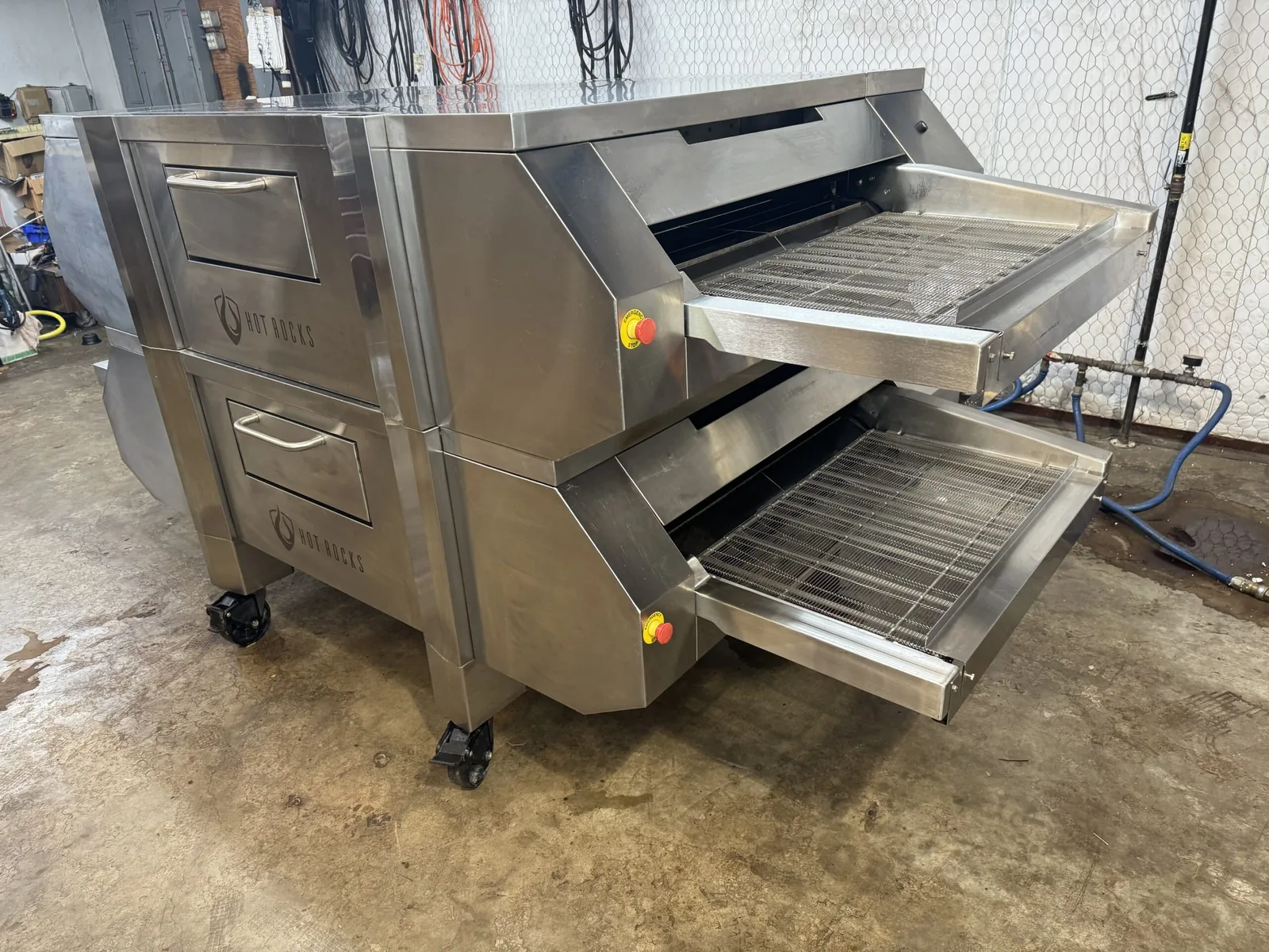 Picard Hot Rocks HR 70-33 Nat.Gas Conveyor Pizza Ovens thumbnail 3
