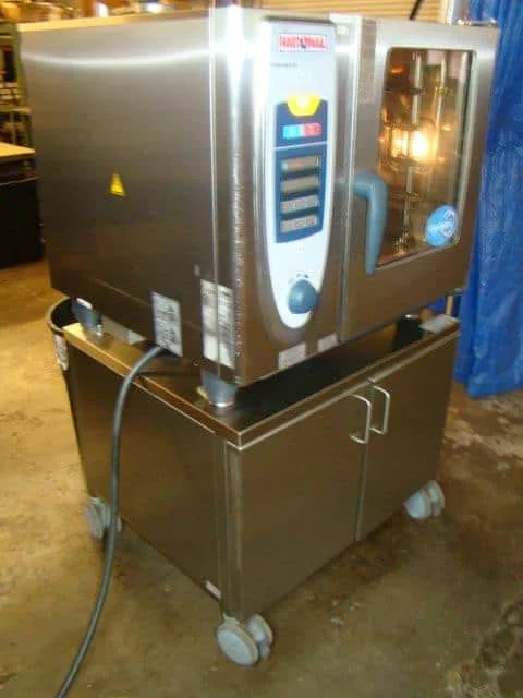 Rational Scc 61 Electric Combi Steamer Oven thumbnail 4