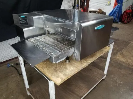 Turbochef HHC 1618 Ventless Electric Conveyor Pizza Oven thumbnail 3
