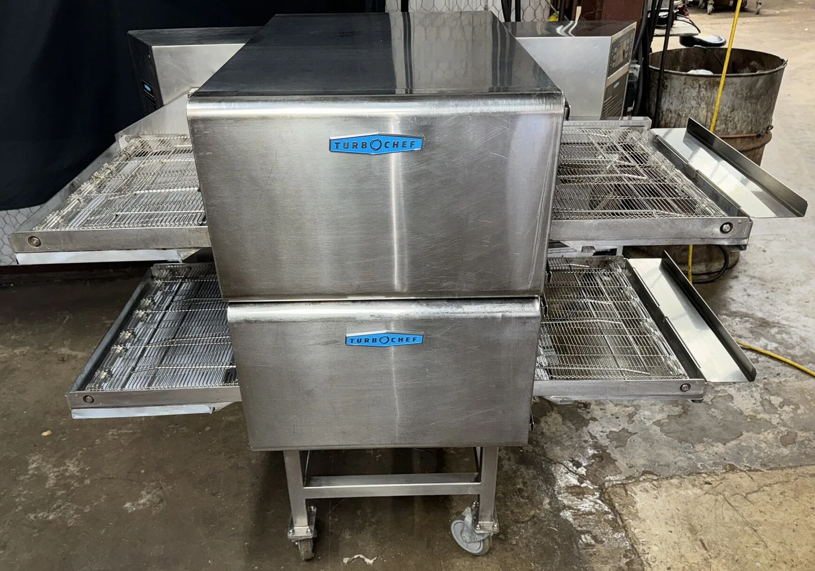 Turbochef hhc2020 Electric Ventless Pizza Conveyor Oven